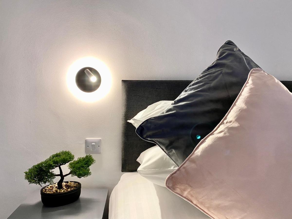 Eden Retreats Serviced Apartments Morecambe Bagian luar foto